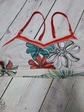 RARE Vintage LuLuLemon Floral Print Bralette XS